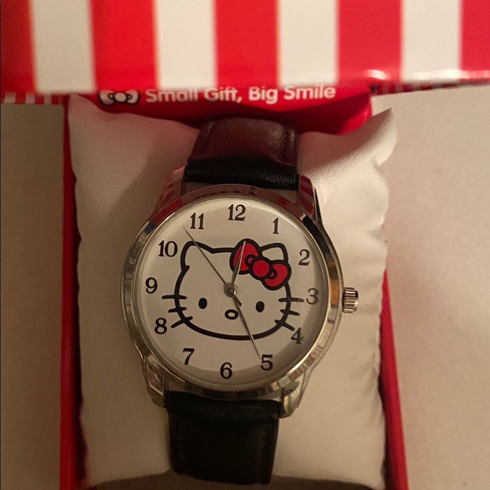 Hello Kitty Red Gift Box